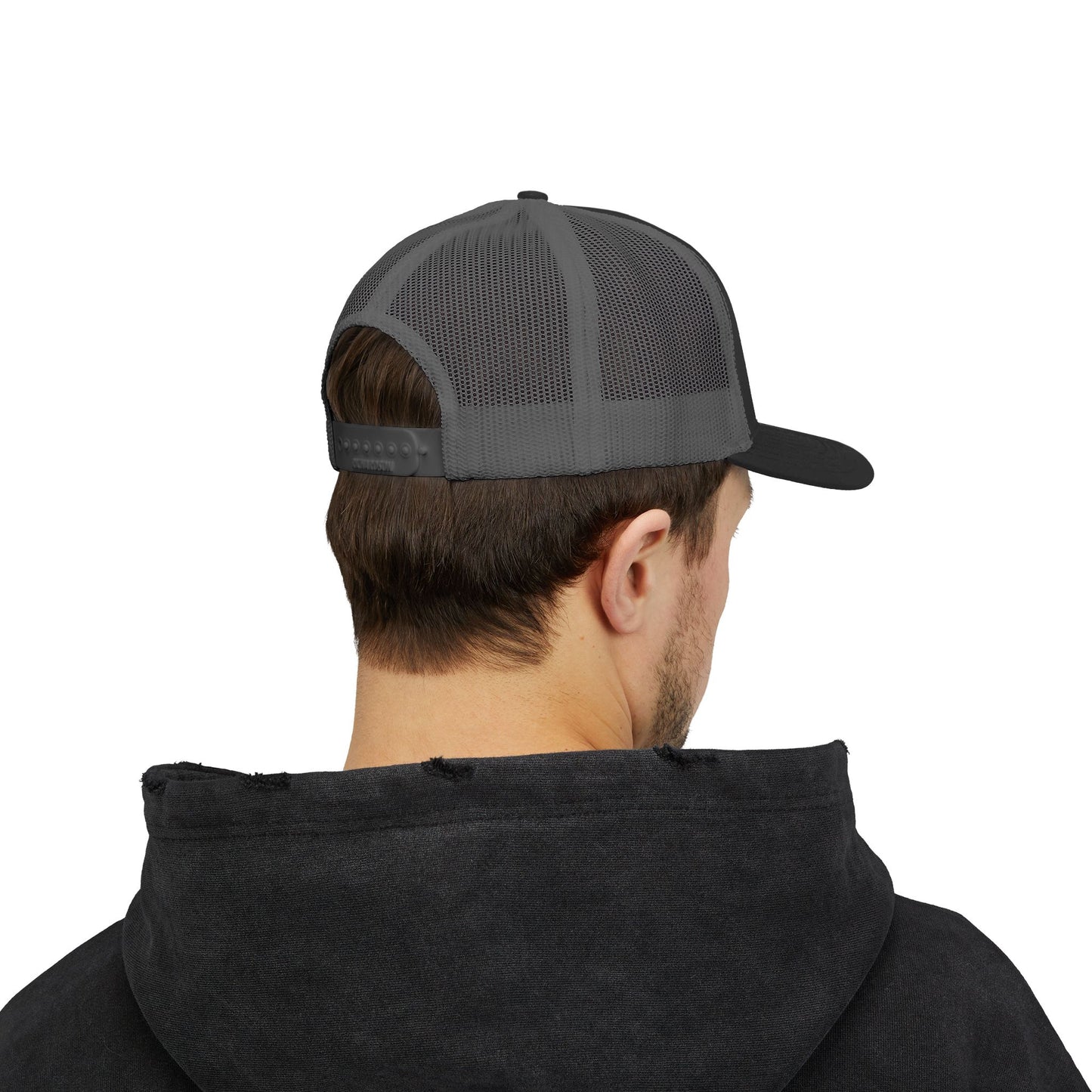 Skull & Crossed Arrows Trucker Cap — Vintage Fishing Hunter Mesh Snapback
